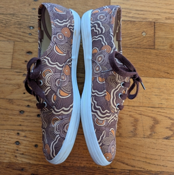 Keds Burgundy Pattern Champion Sneakers - Picture 4 of 7